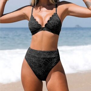 NWT CUPSHE L BLACK JACQARD BIKINI